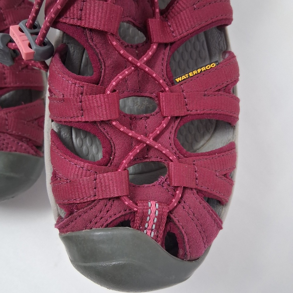 KEEN Venice H2 Womens 8.5 Beet Red Waterproof Hiking Sport Sandals 1012229 - Picture 5 of 8